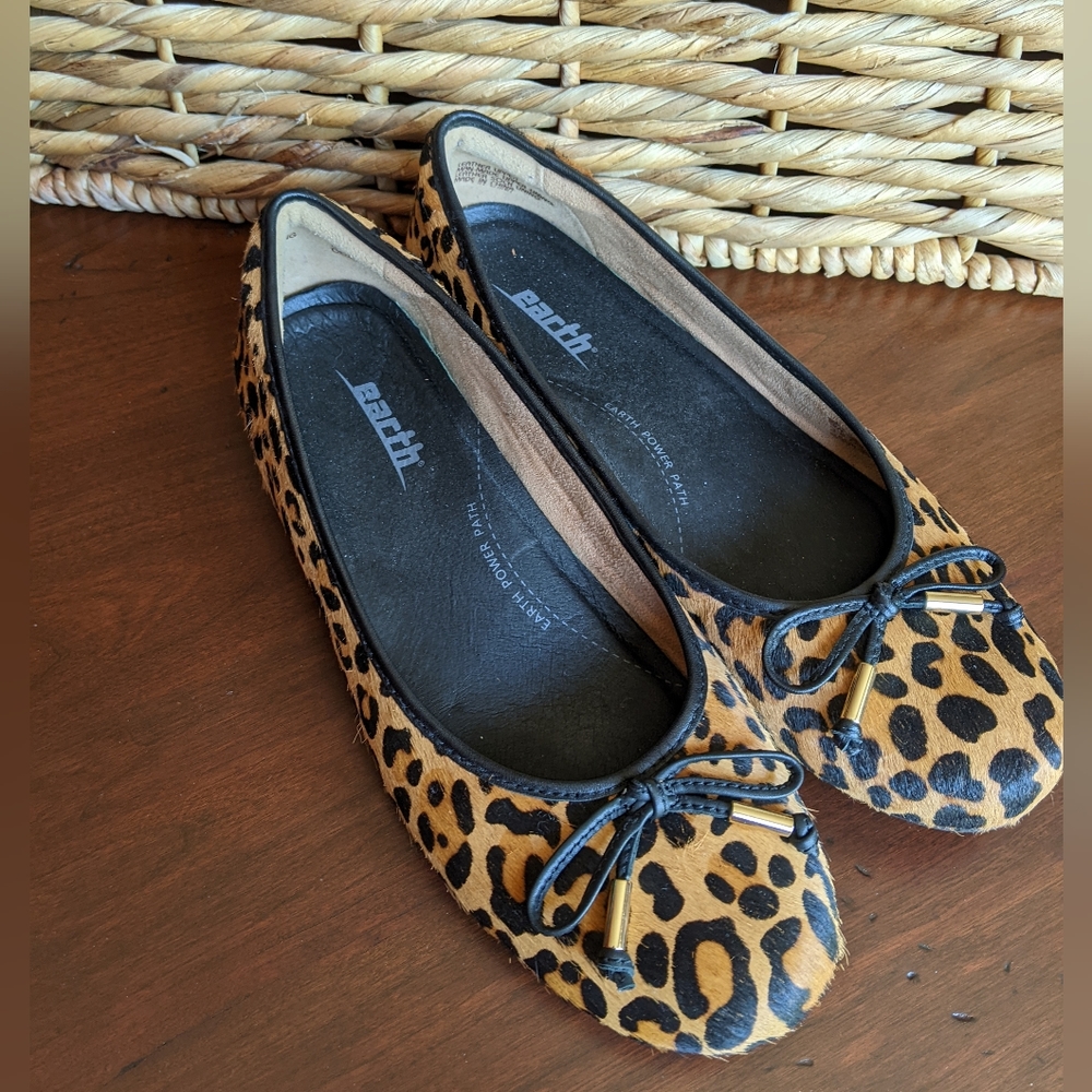 Earth Animal-print Flats